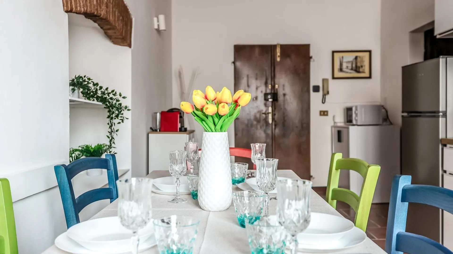 Apartment Hostly-Maison L'Arancio-Large House Near The Tower Pisa