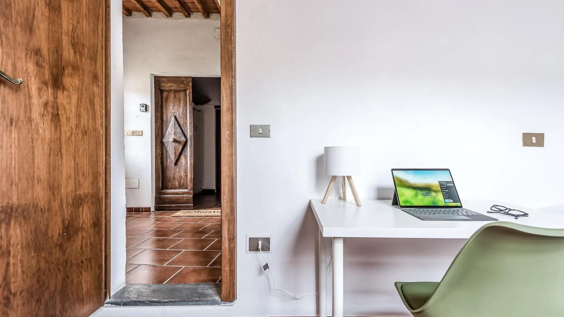 Hostly-Maison L'Arancio-Large House Near The Tower Pisa