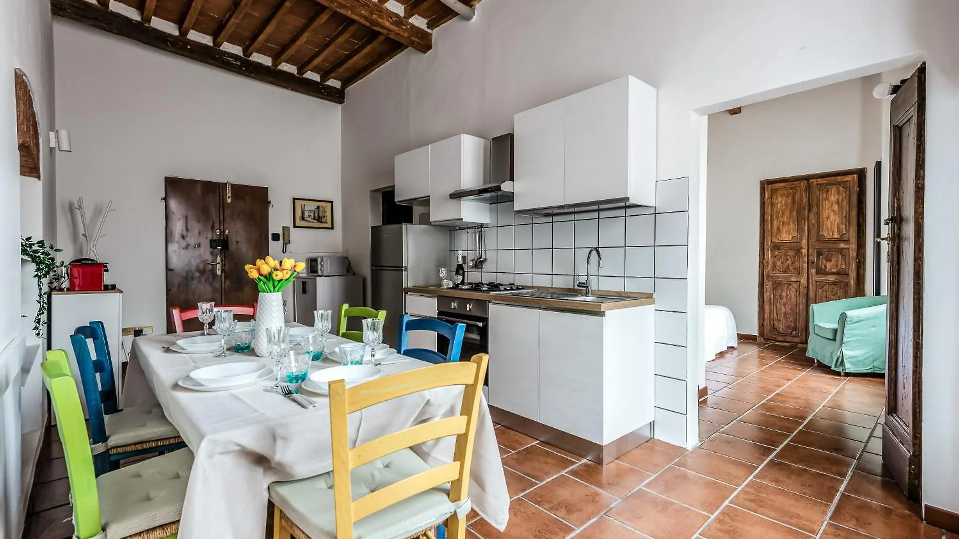 Hostly-Maison L'Arancio-Large House Near The Tower Pisa 0*,