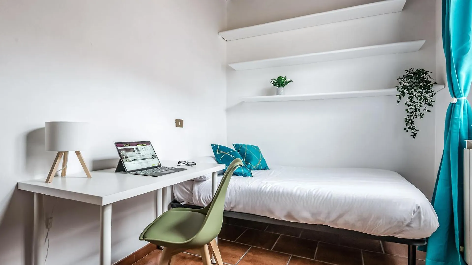 Hostly-Maison L'Arancio-Large House Near The Tower Pisa Italy