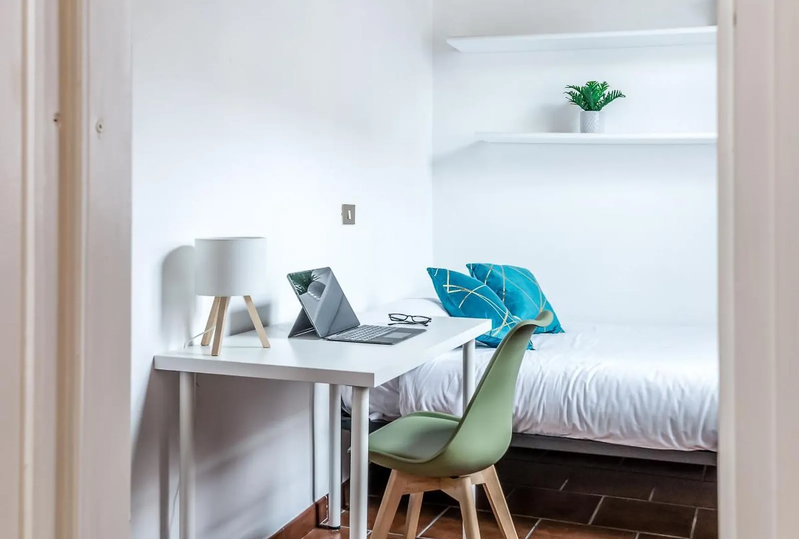 Apartment Hostly-Maison L'Arancio-Large House Near The Tower Pisa