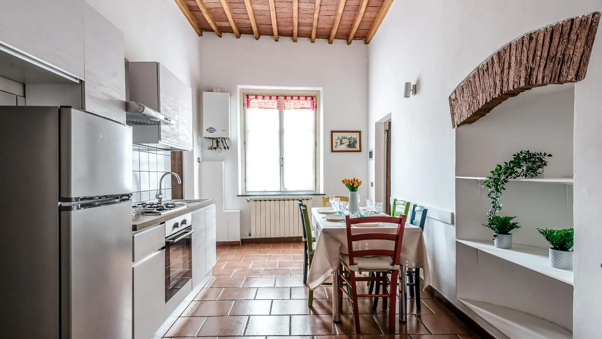 Hostly-Maison L'Arancio-Large House Near The Tower Pisa 0*,  Italy